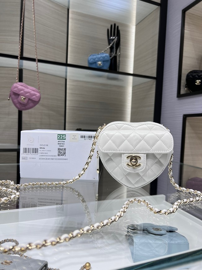 Chanel 2022S Love Heart mini Lambskin Crossbody Chain Bag AO2784 White