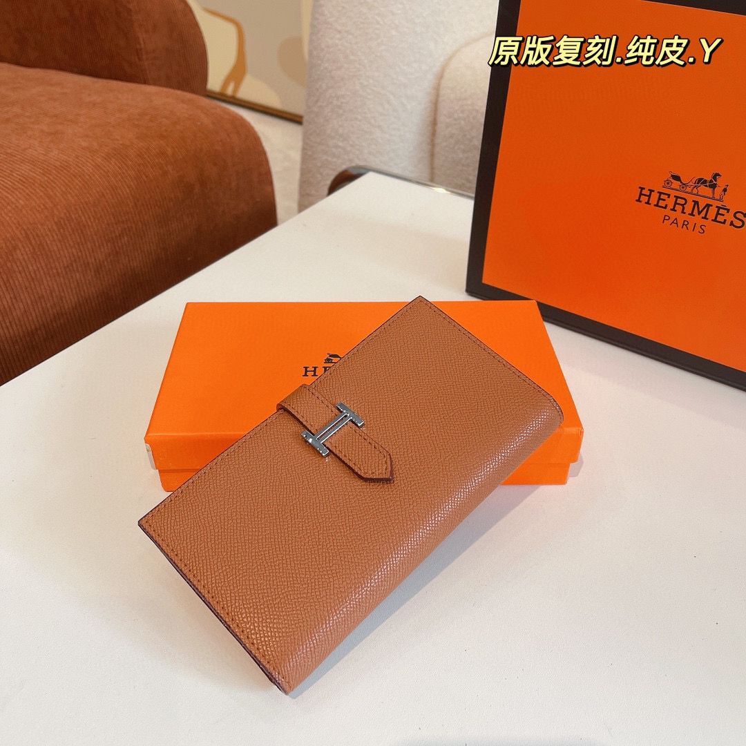 Hermes Bearn Japonaise Bi-Fold Wallet Espom Leather A208