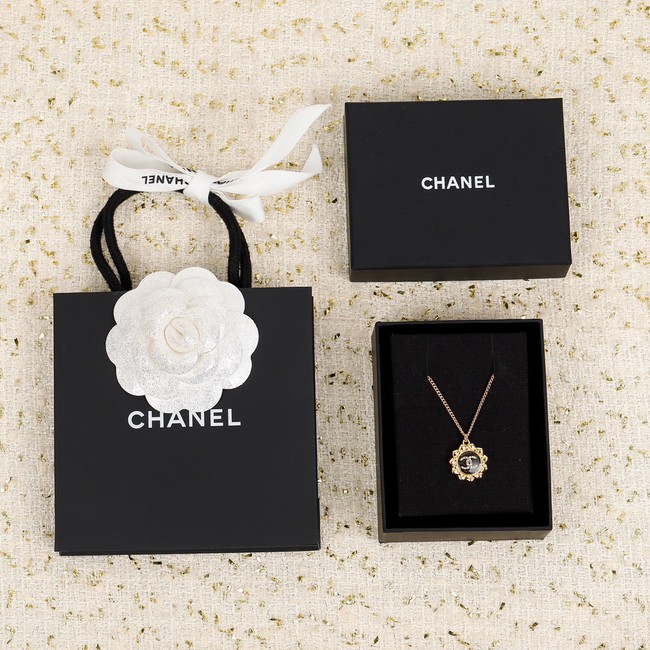 Chanel Necklace CE7993