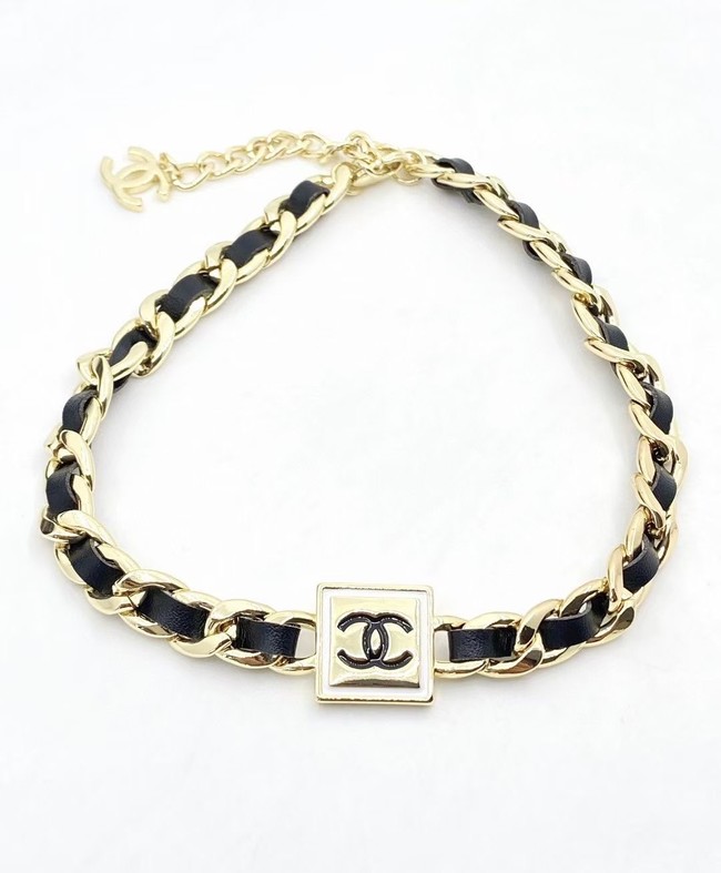 Chanel Necklace CE8026