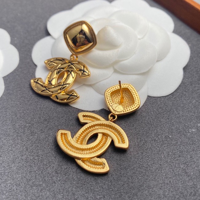 Chanel Earrings CE8047