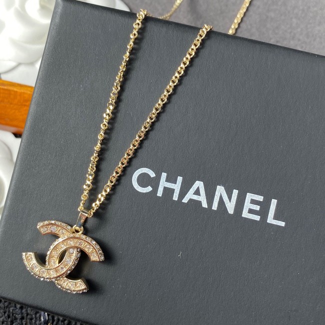 Chanel Necklace CE8048