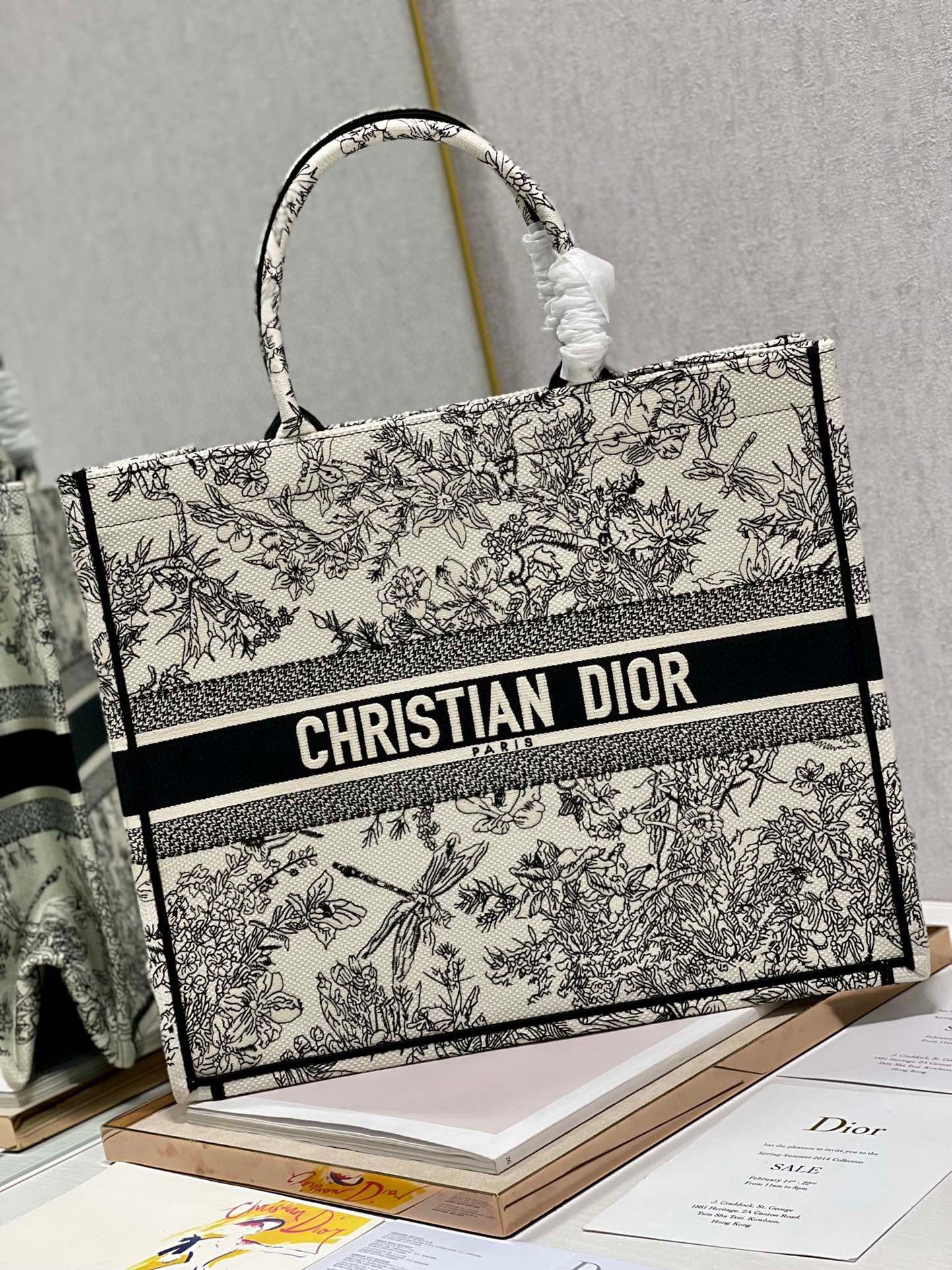 DIOR BOOK TOTE BAG DRAGONFLY DE JOUY M1286ZT Black