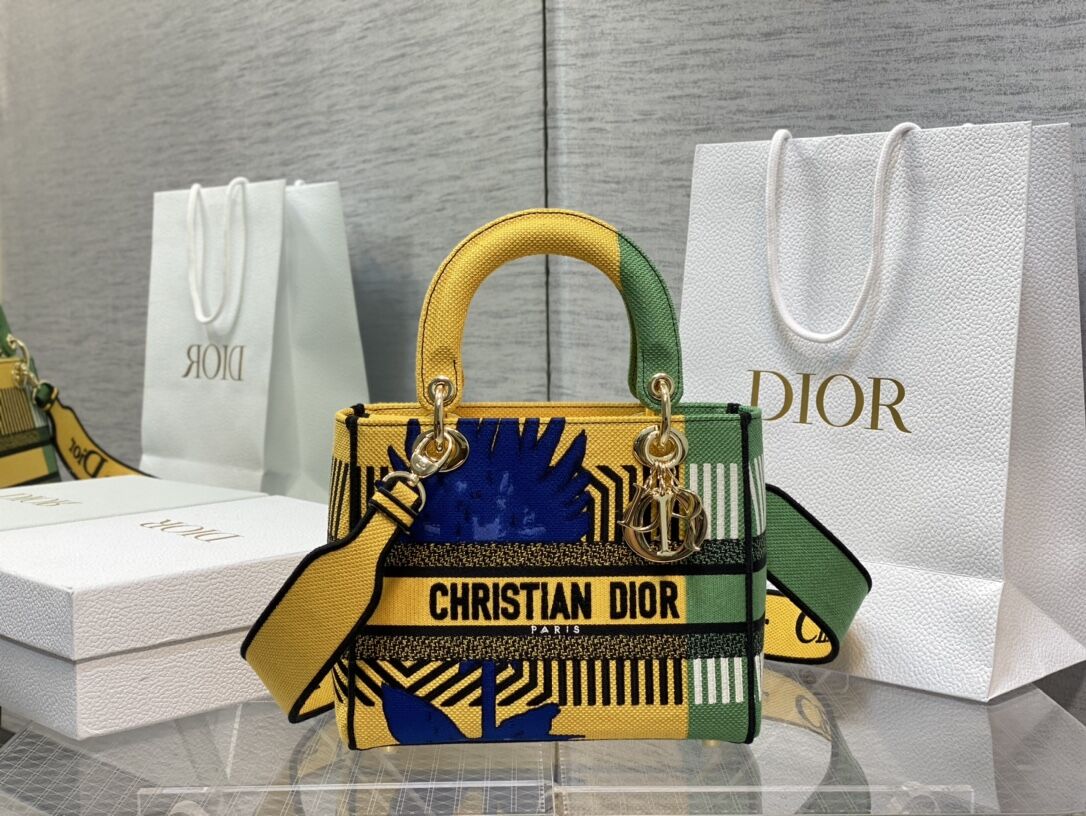 Dior MEDIUM LADY D-LITE BAG Embroidered C0420 yellow