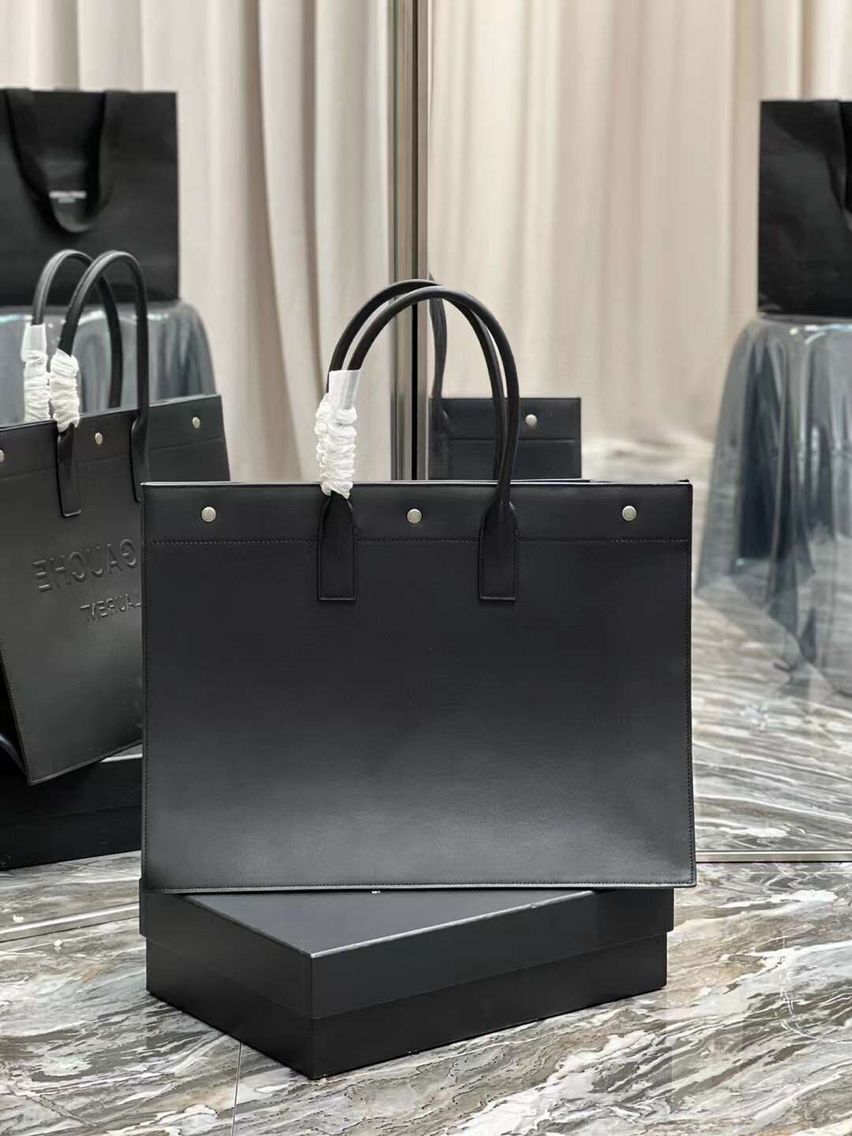 Yves Saint Laurent Calf leather shopping bag Y677480 black