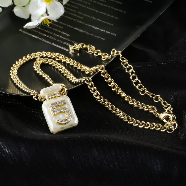 Chanel Necklace CE8123