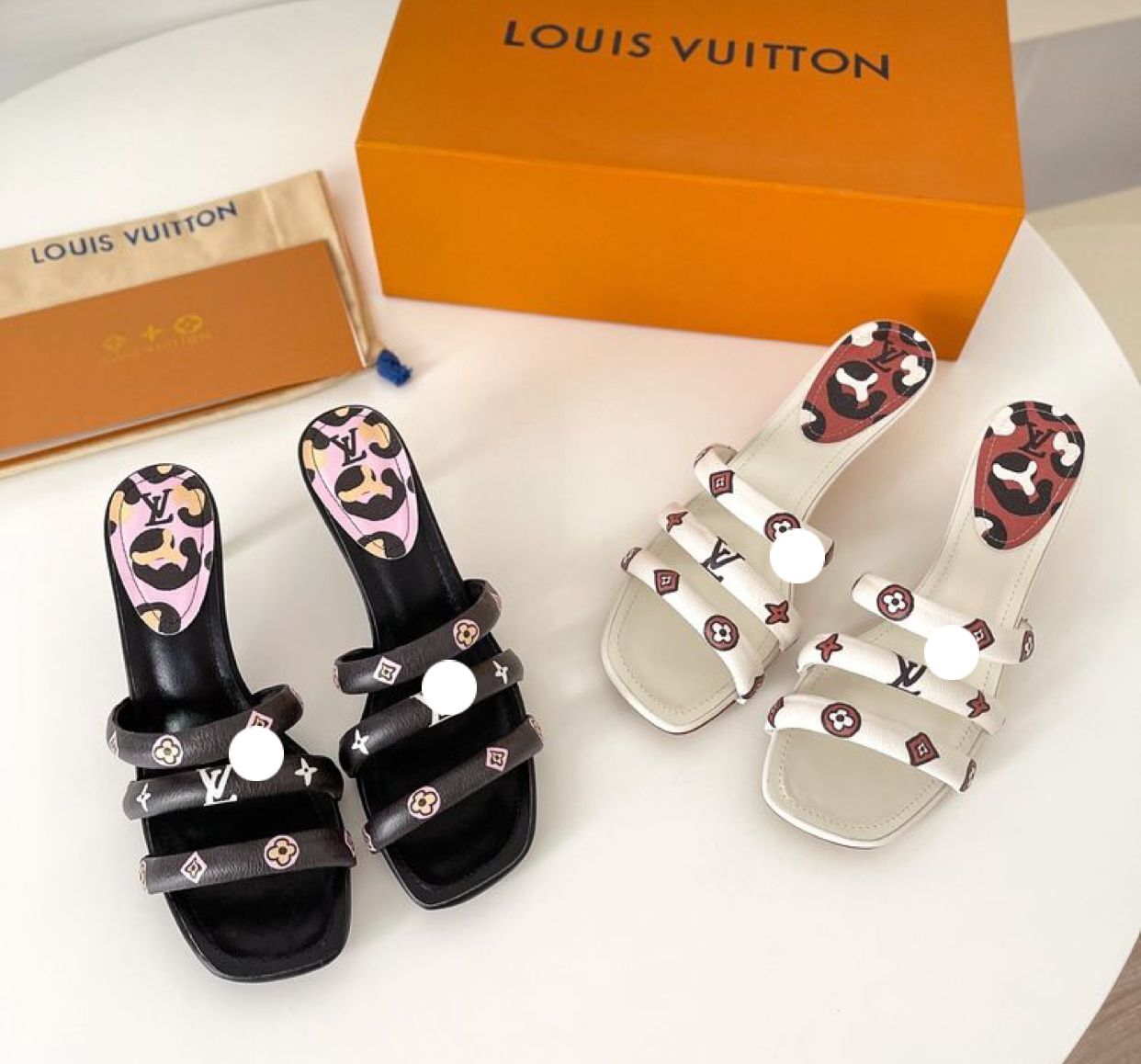 Louis Vuitton Slipper LV23015 Black