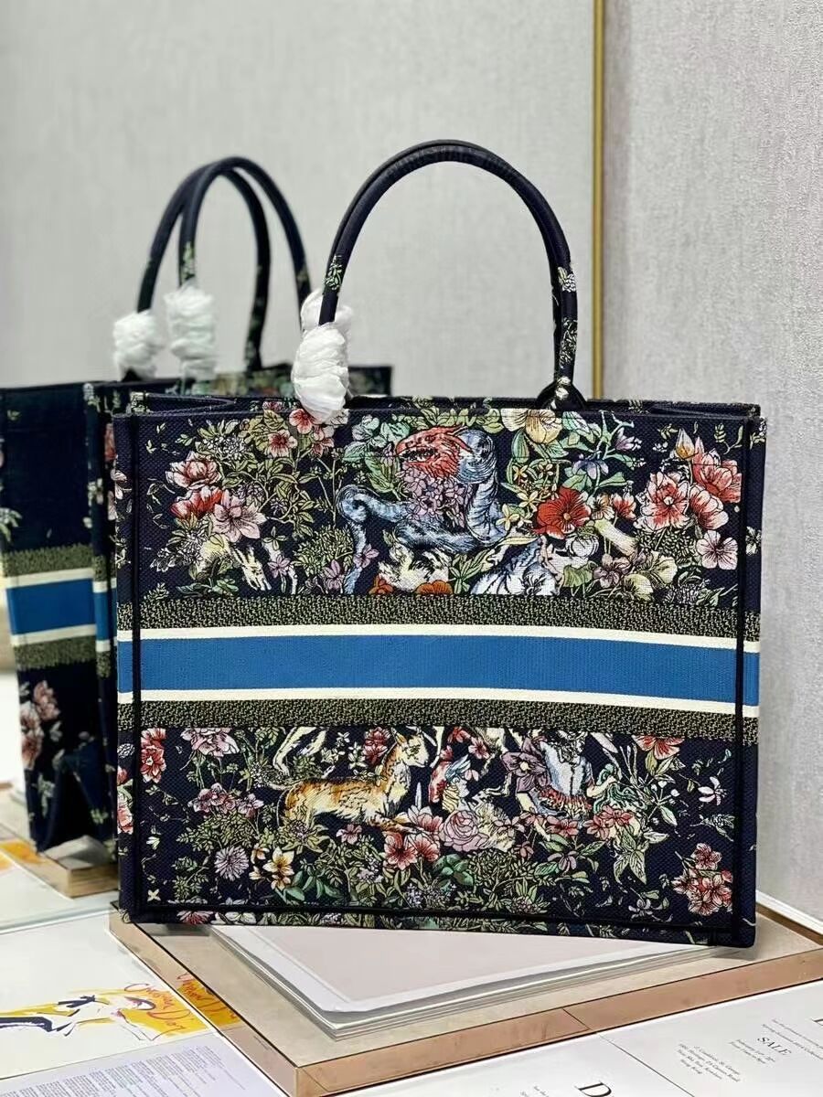 DIOR BOOK TOTE Embroidery C1286-29 black