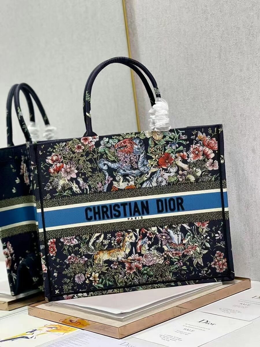 DIOR BOOK TOTE Embroidery C1286-29 black