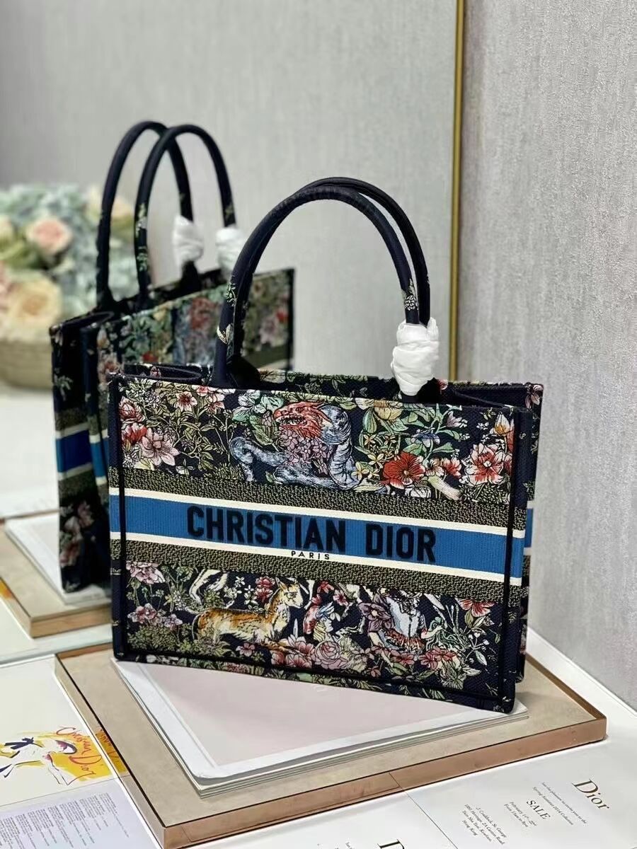 SMALL DIOR BOOK TOTE Embroidery C1287-29 black