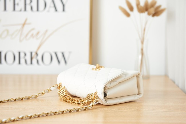 Chanel lambskin Shoulder Bag AS3240 white