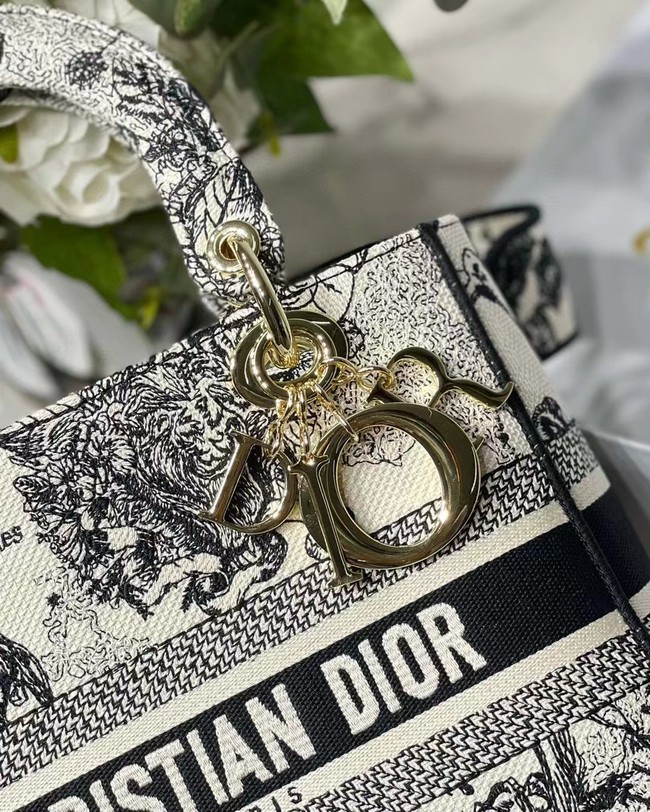 Dior MEDIUM LADY D-LITE BAG Embroidered M0565-15