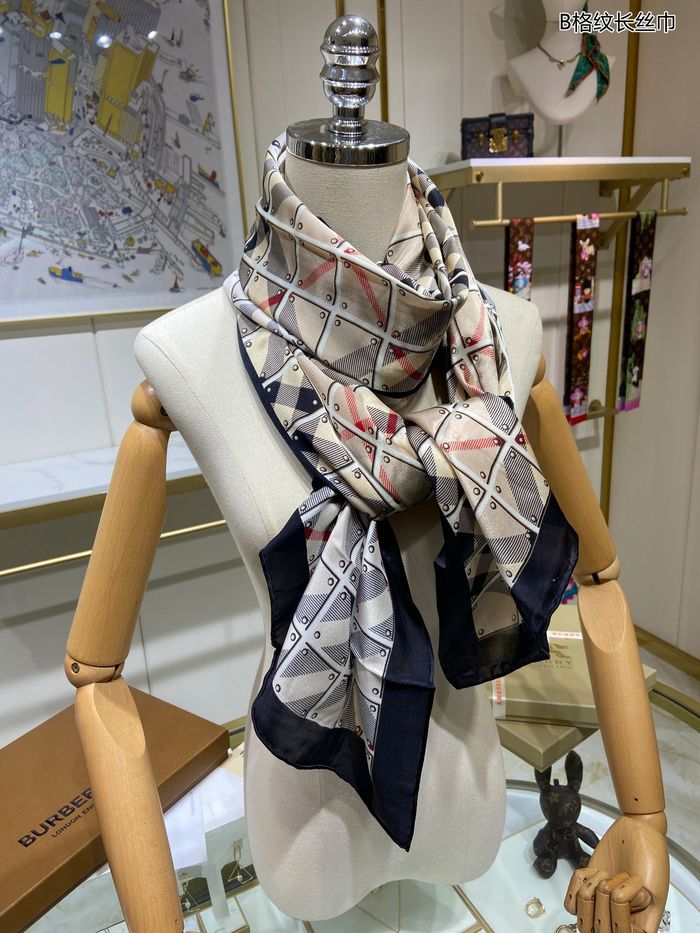 Burberry Scarf BBS00008