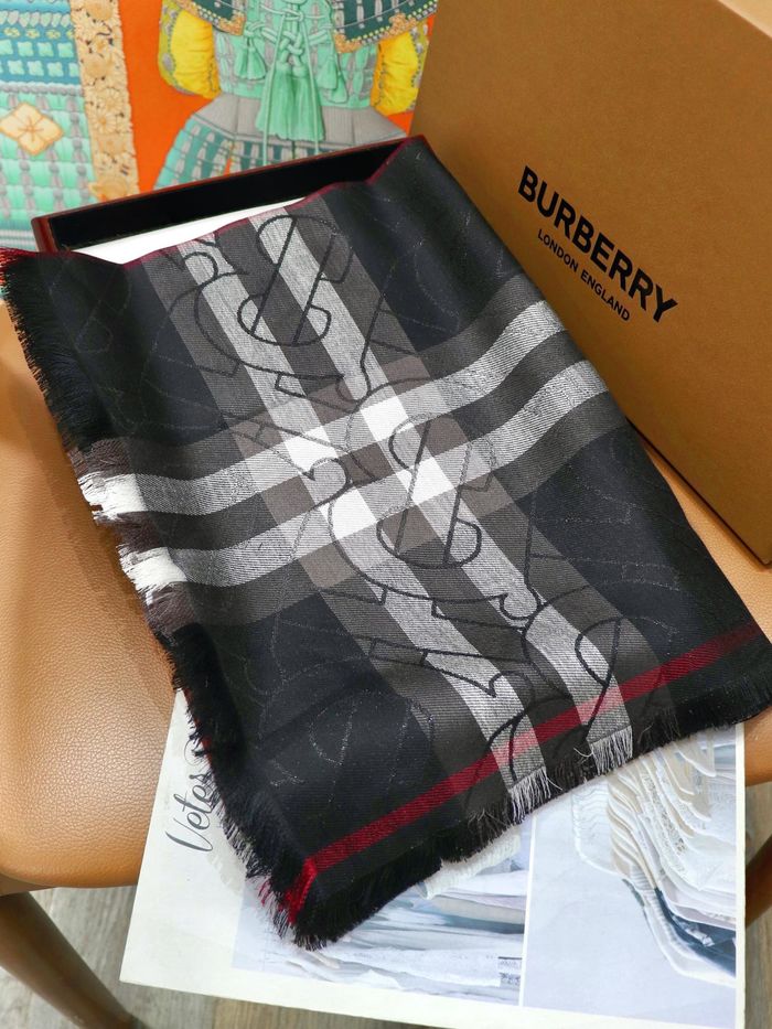 Burberry Scarf BBS00012