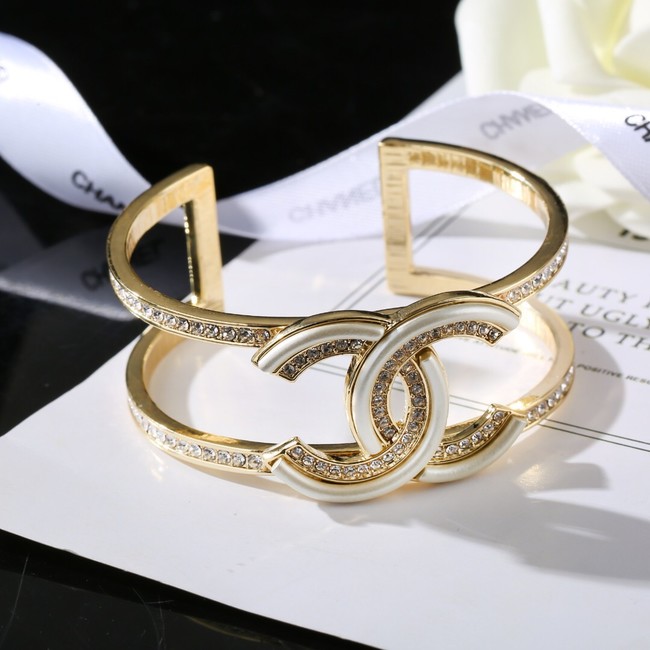 Chanel Bracelet CE8355