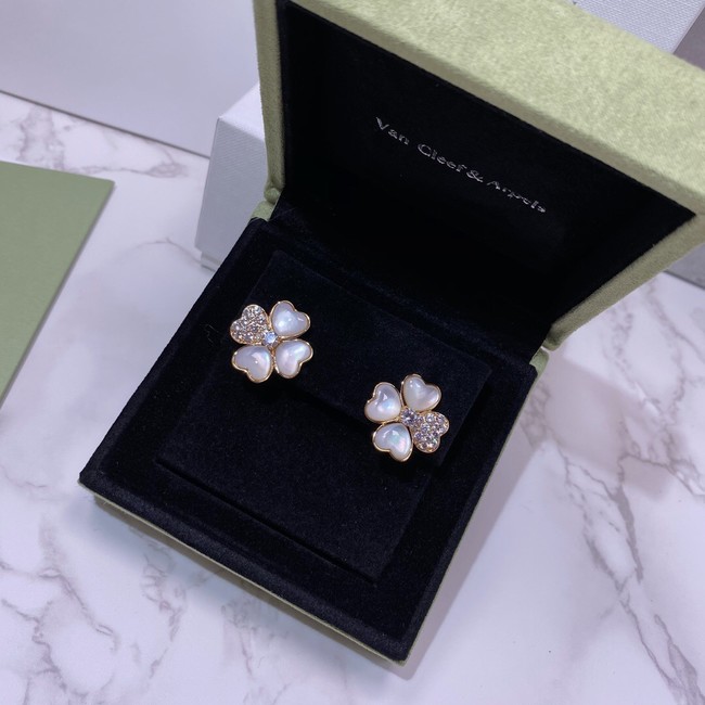 Van Cleef & Arpels Earrings CE8389