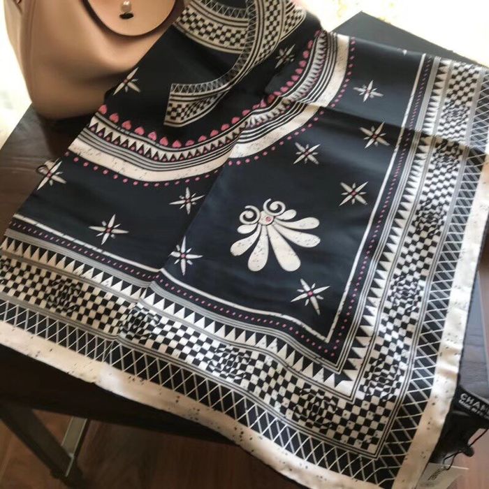 Chanel Scarf CHS00059