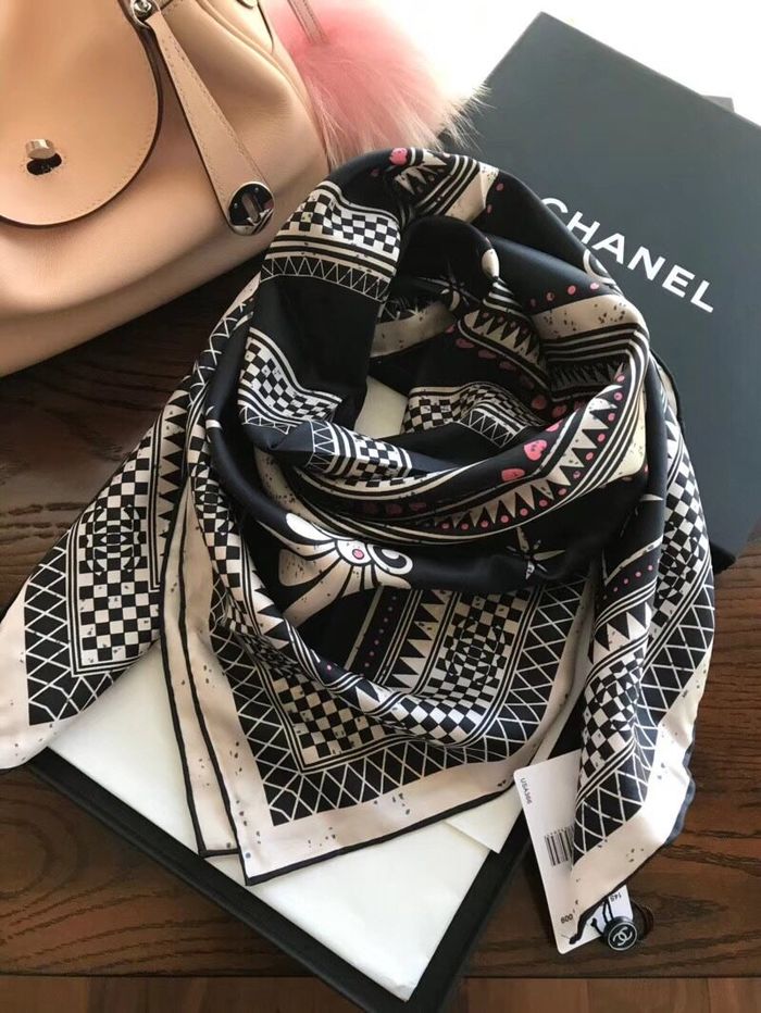 Chanel Scarf CHS00059