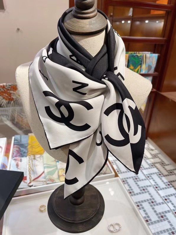 Chanel Scarf CHS00119