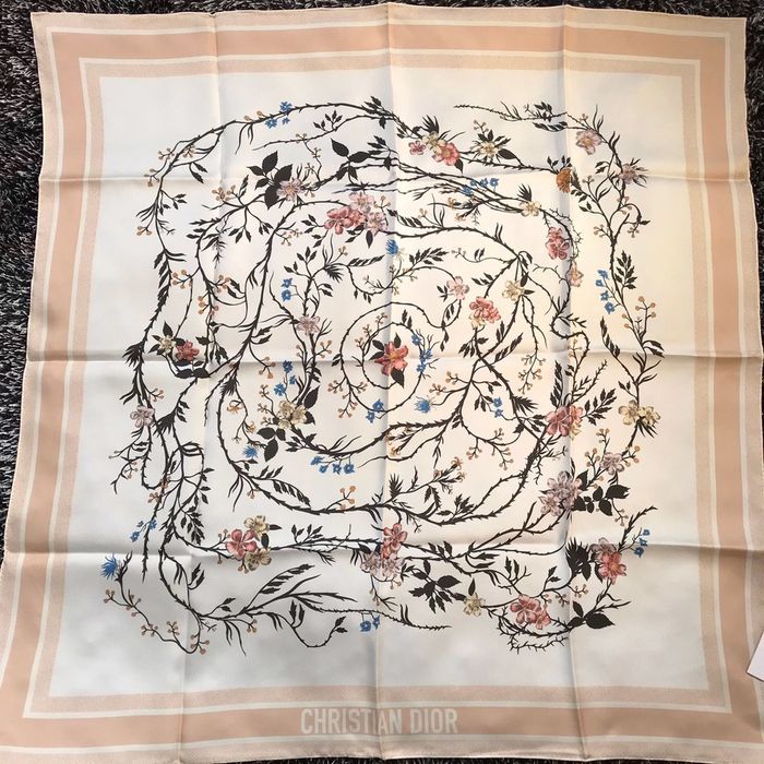 Dior Scarf DIS00044