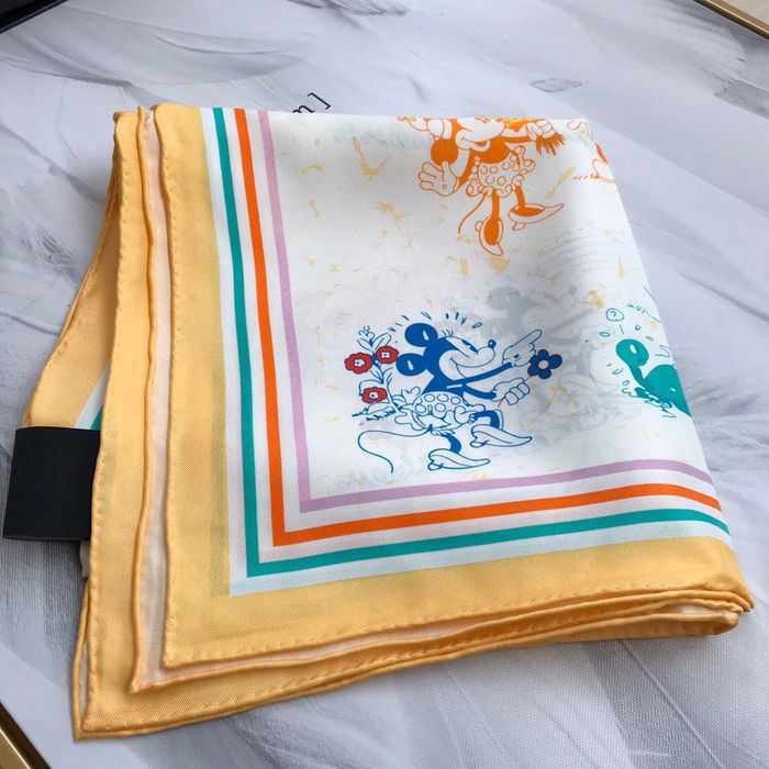 Gucci Scarf GUS00030