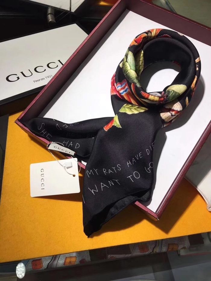 Gucci Scarf GUS00040