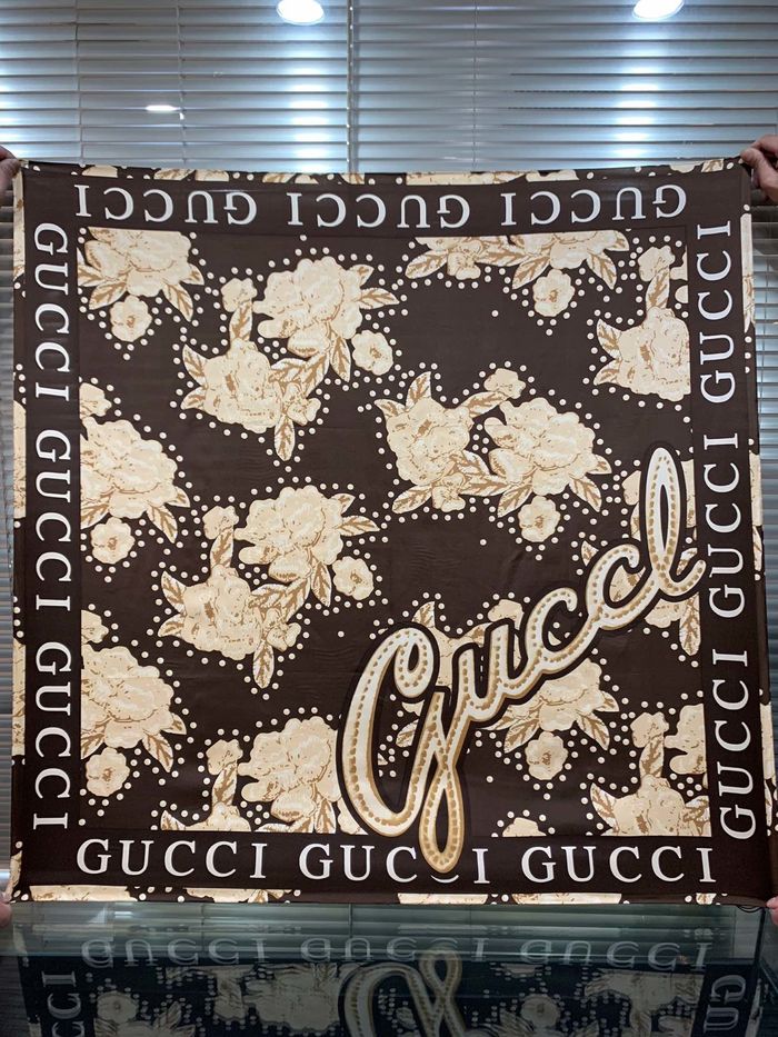 Gucci Scarf GUS00062