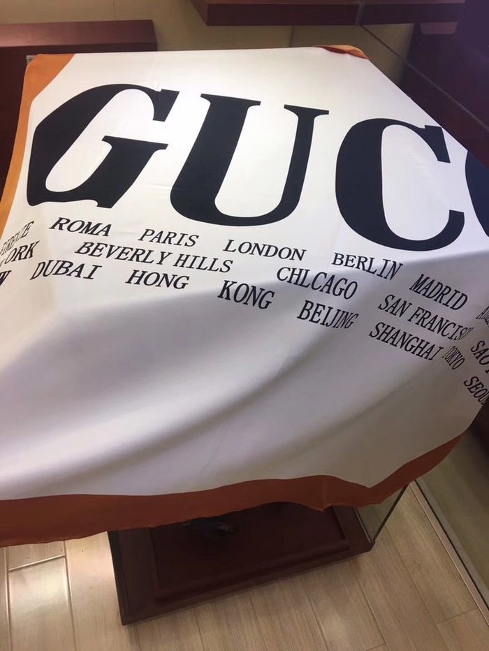 Gucci Scarf GUS00066