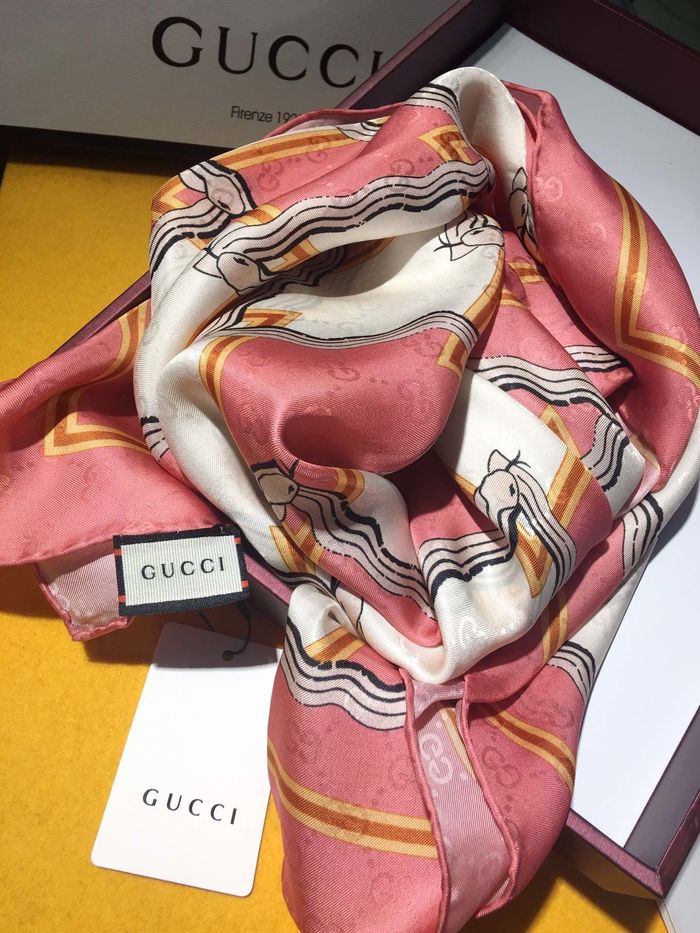 Gucci Scarf GUS00068