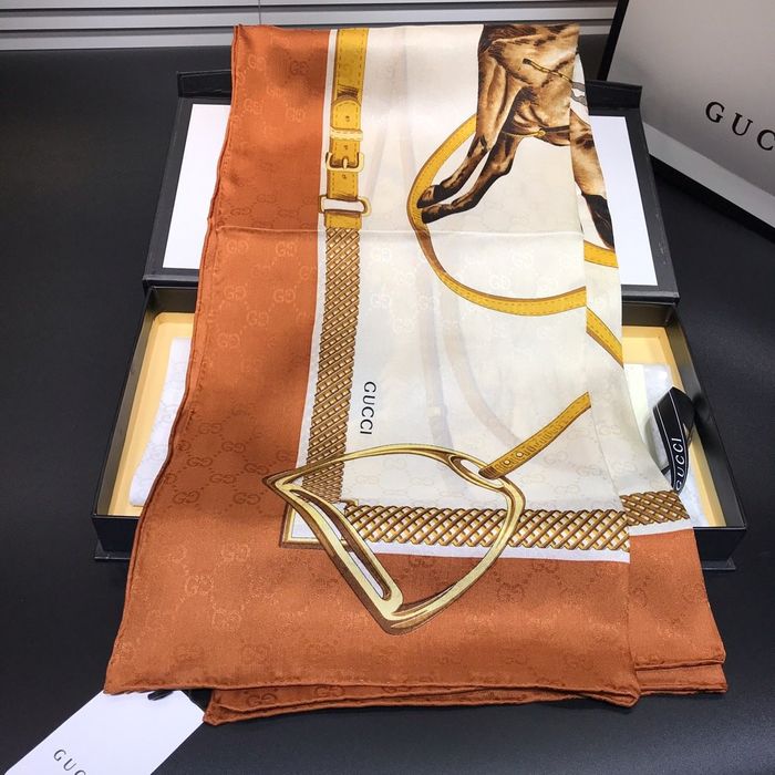 Gucci Scarf GUS00085