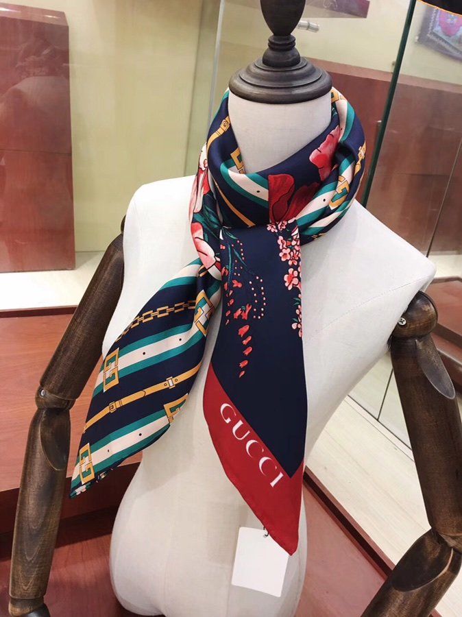 Gucci Scarf GUS00087