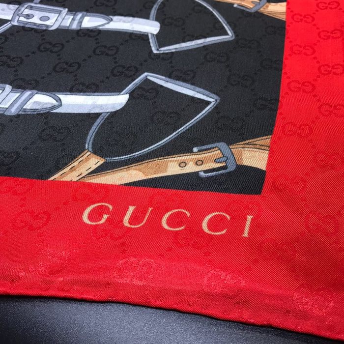 Gucci Scarf GUS00096