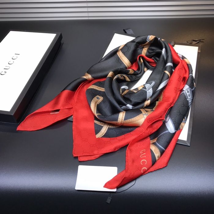 Gucci Scarf GUS00096