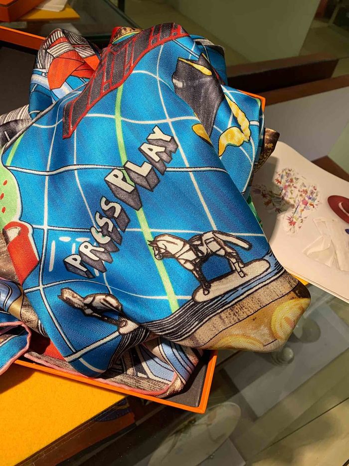 Hermes Scarf HMS00186