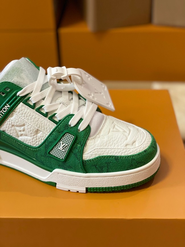 Louis Vuitton Couple sneakers 91109-1