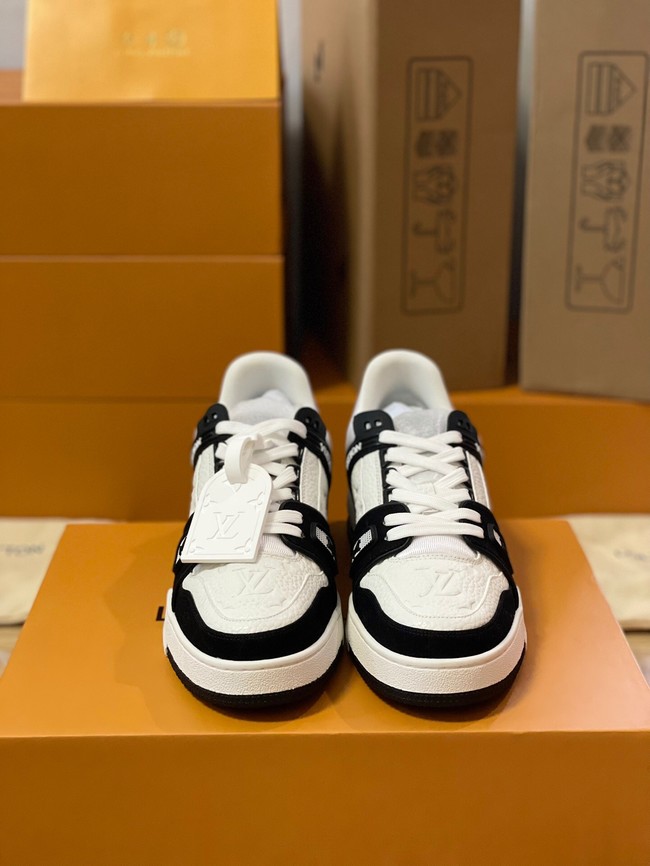 Louis Vuitton Couple sneakers 91109-6