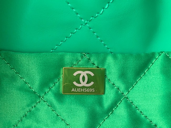 CHANEL 22 HANDBAG Shiny Calfskin & Gold-Tone Metal AS3262 green