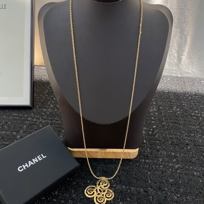 Chanel Necklace CE8447