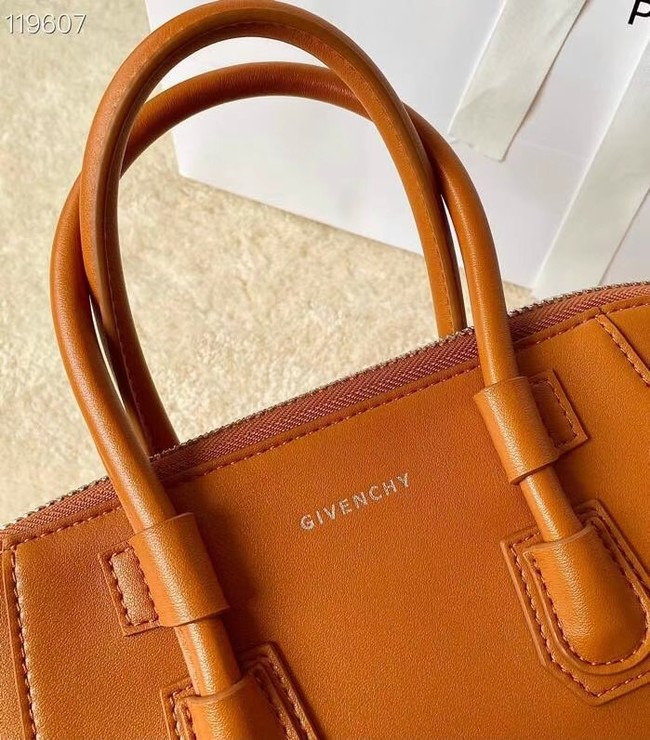 Givenchy Grained Original Calfskin Small Antigona Bag BB0273 brown