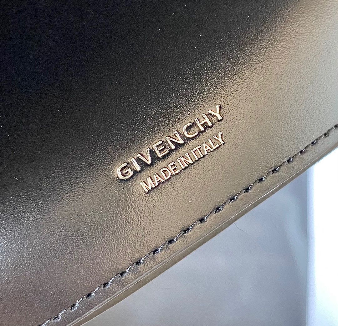 GIVENCHY Original Leather Shoulder Bag 1863 Black