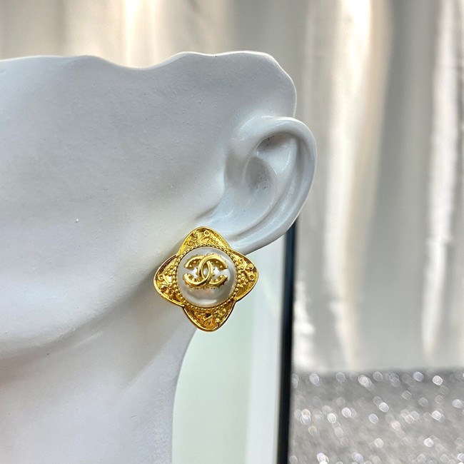 Chanel Earrings CE8619