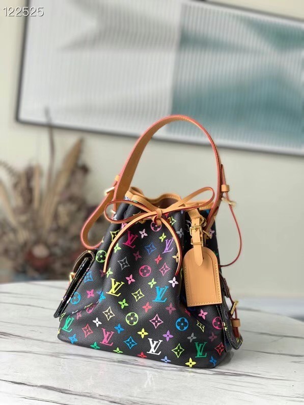 Louis Vuitton NEONOE M42229 black