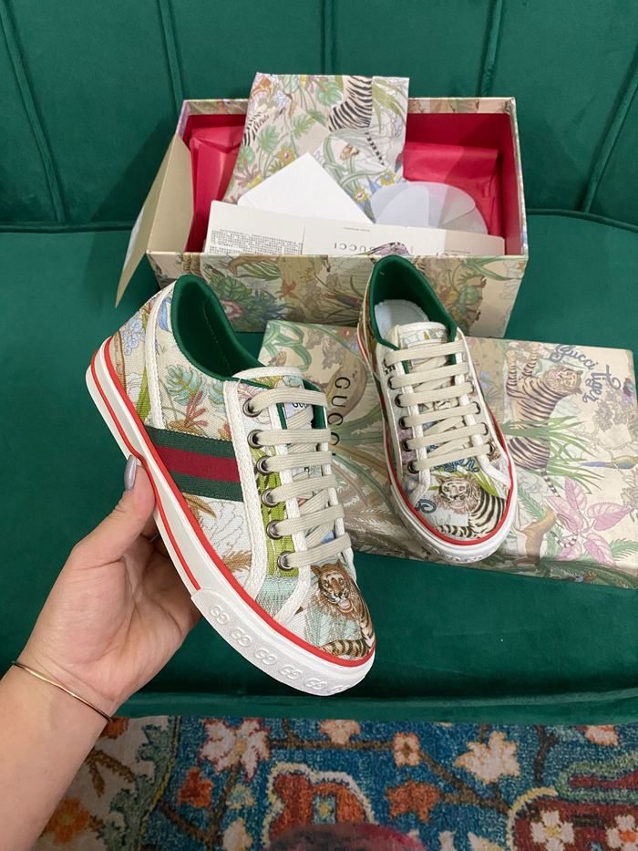 Gucci Couple Shoes GUS00323