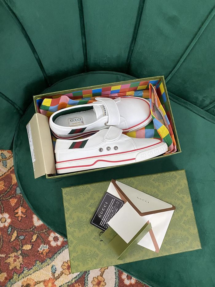 Gucci Couple Shoes GUS00333