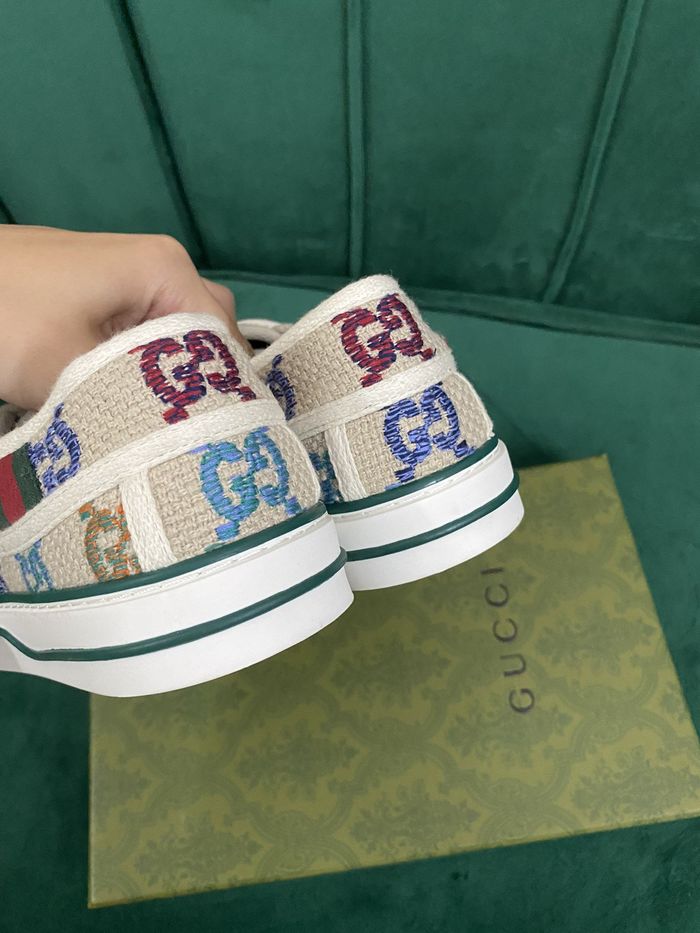 Gucci Couple Shoes GUS00336