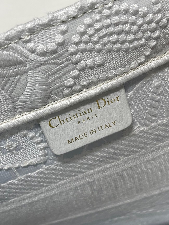 SMALL DIOR BOOK TOTE Embroidery M1265ZRGO white