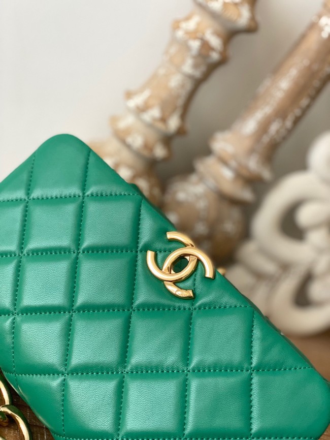 Chanel SMALL FLAP BAG Lambskin & Gold-Tone Metal AS3367 green