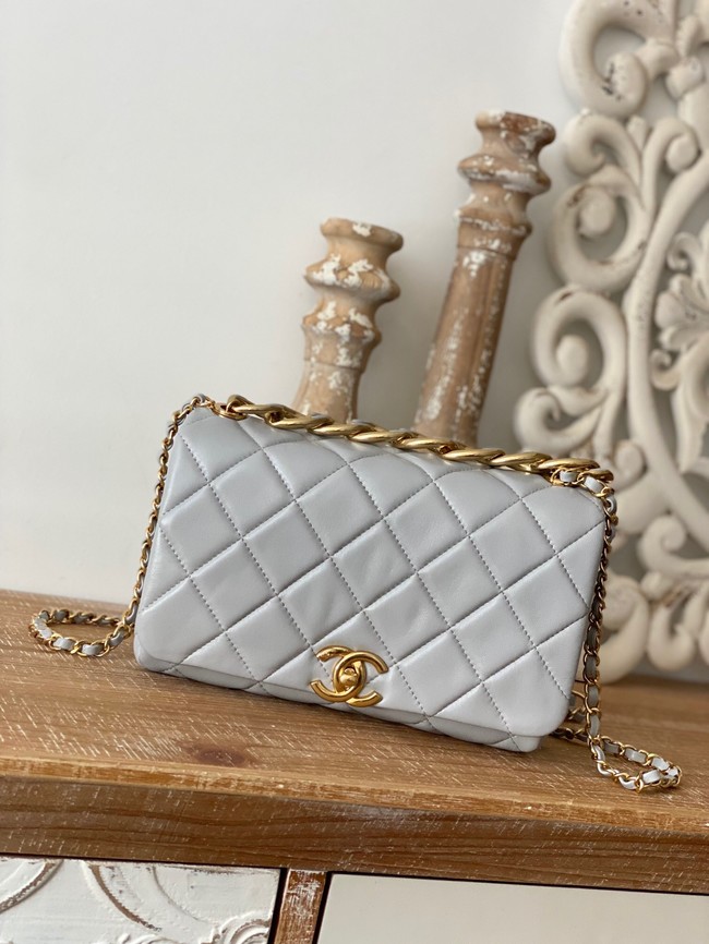 Chanel SMALL FLAP BAG Lambskin & Gold-Tone Metal AS3367 light gray