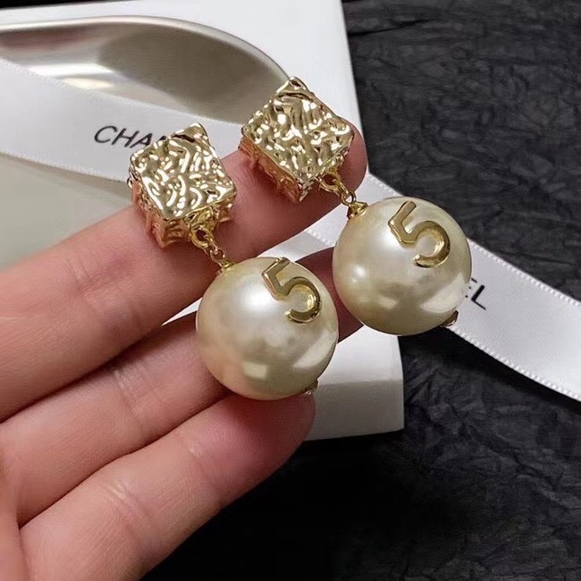 Chanel Earrings CE8868