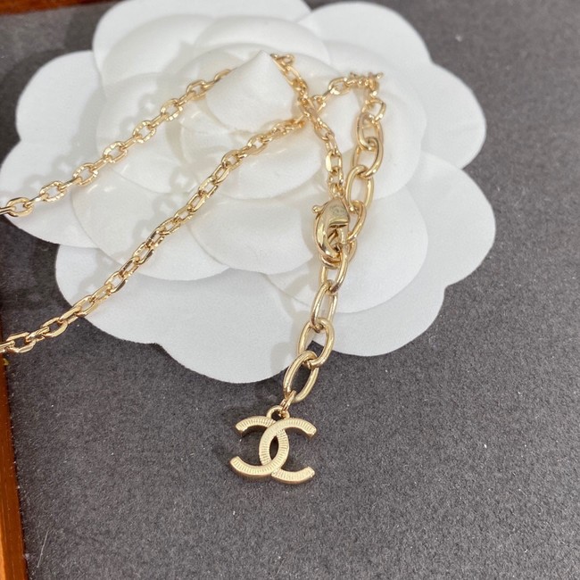 Chanel Necklace CE8881